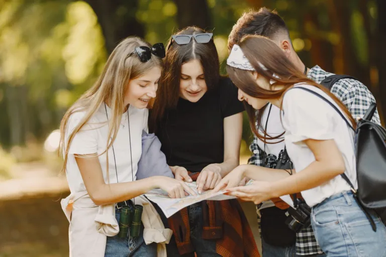 How to Plan a Group Trip With Friends